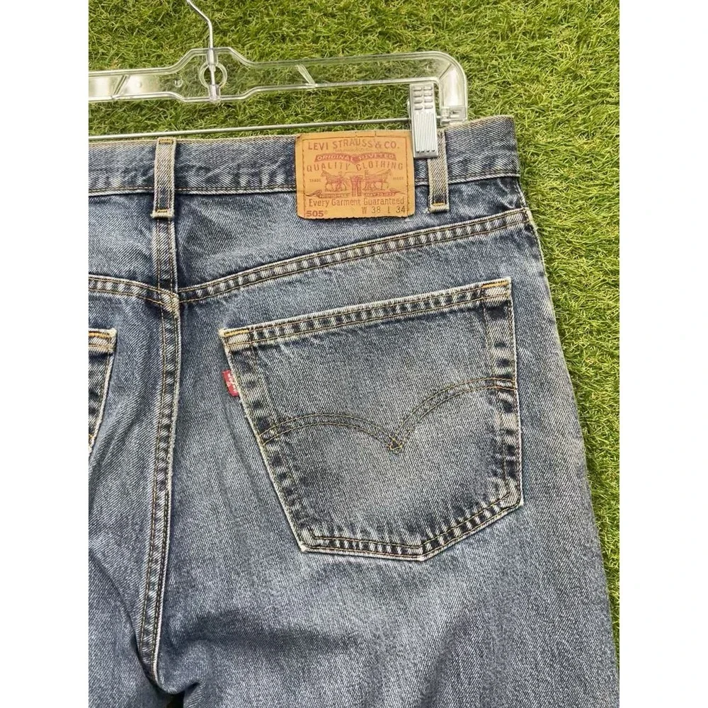 Vintage 90s Levis 505 Jeans Mens 38x34 Red Tab Straight Leg Medium Wash 1999